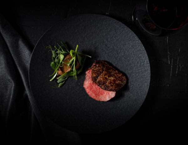 stone-axe-wagyu-steak-01-4000x3601-crop
